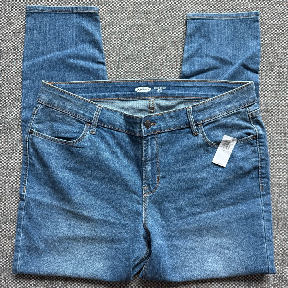 Old Navy Women's Classic Blue Straight Leg Jeans